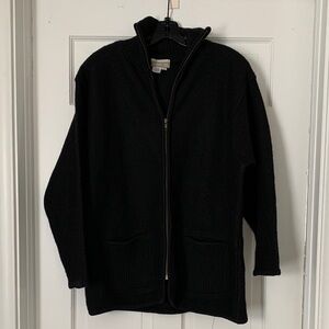 Coldwater Creek Wool front zip cardigan with front pockets
Size L, black